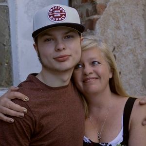 Meet your Posher, Aj